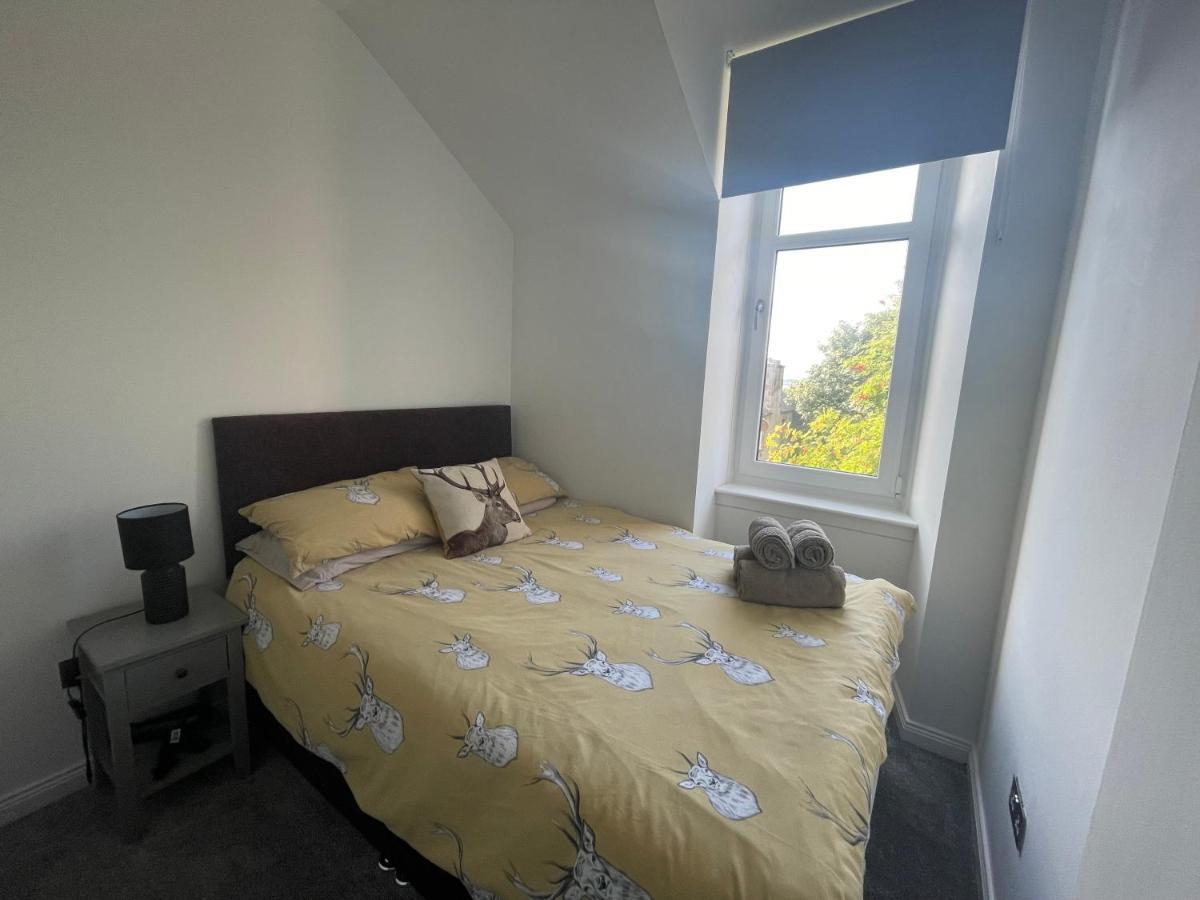 Crown Aros Beag, Ultra City Central 2 Bedroom Apartment With Free Parking Onsite Інвернесс Екстер'єр фото